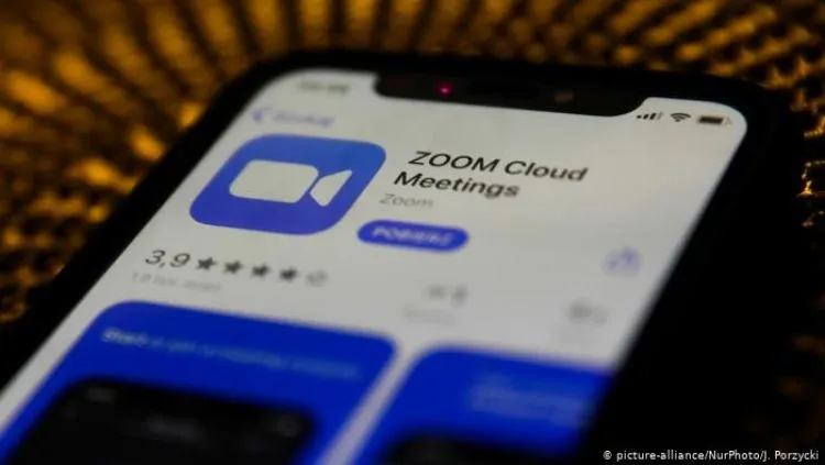 Zoom Tidak Aman, Pengguna Disarankan Beralih ke Aplikasi Lain