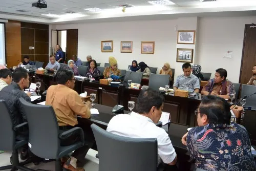 Perang Politik, KPU, dan Serangan Siber