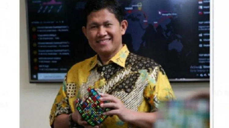 Memetik Manfaat Media Sosial, Bahkan dari Hal Paling Sederhana