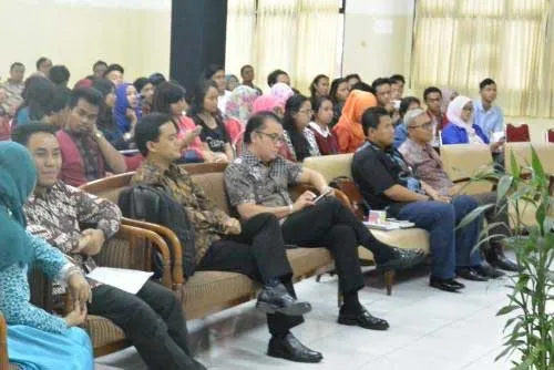 ALBUM FOTO: Talkshow  "Badan Cyber Nasional, Penjaga Kedaulatan Cyber NKRI" - UIN Jakarta 26 Juni 2015